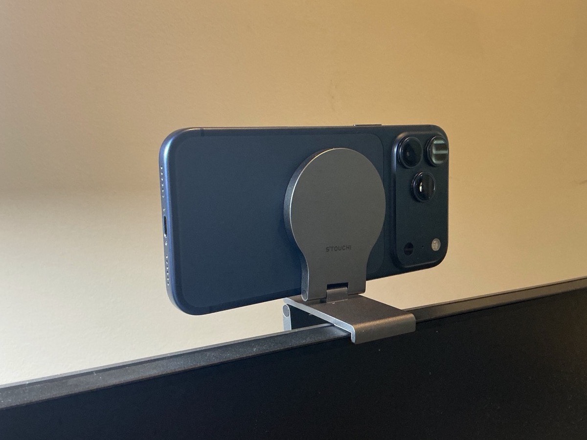 Stouchi Continuity Camera Mount by Stouchi